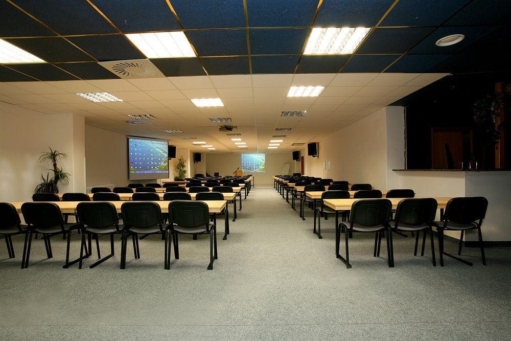 Hotel Fit Přerov Εξωτερικό φωτογραφία