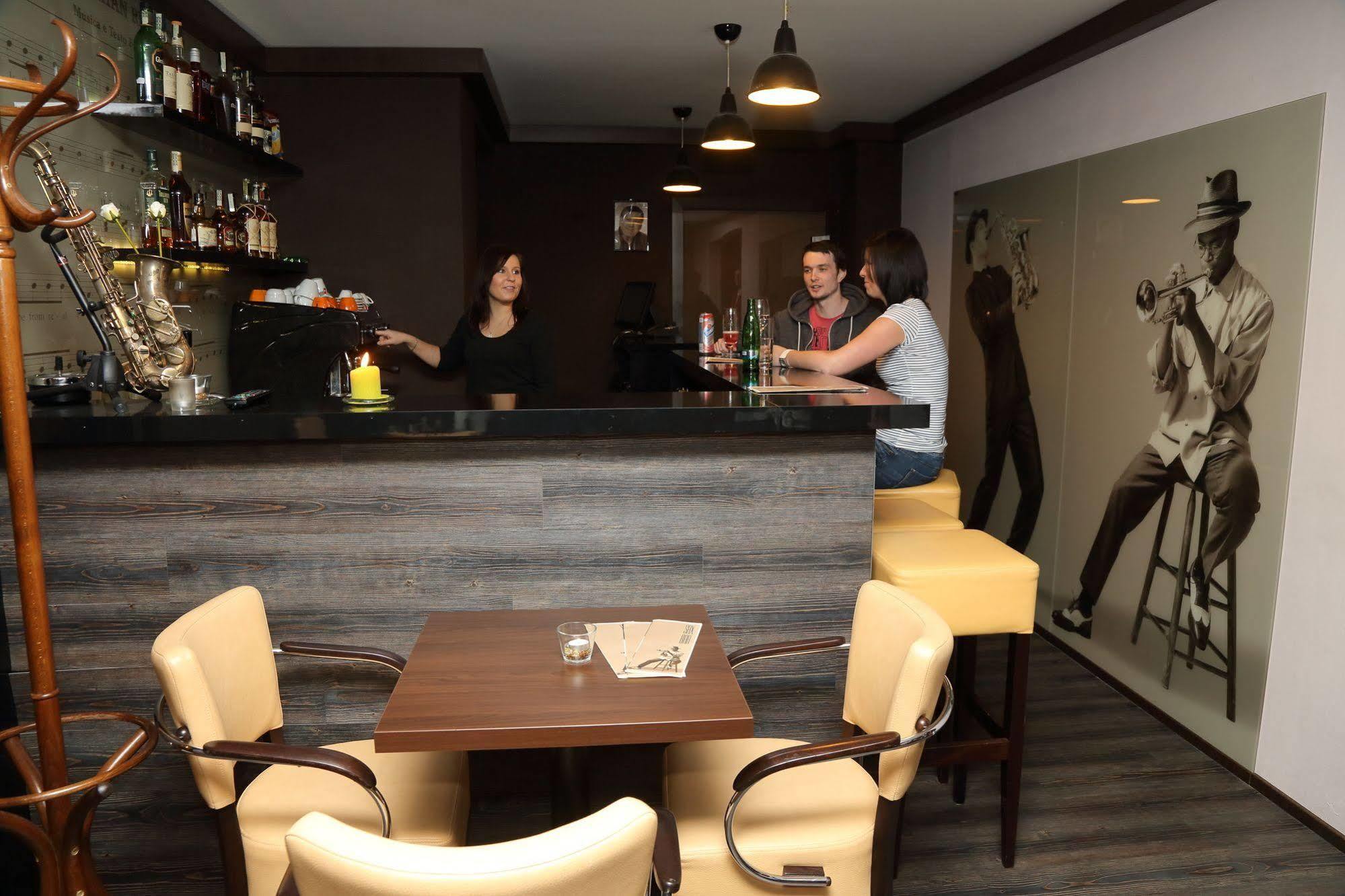 Hotel Fit Přerov Εξωτερικό φωτογραφία